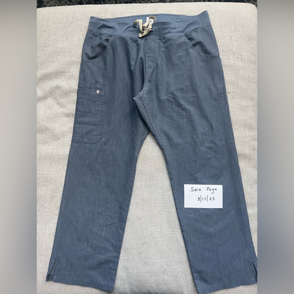Figs Kade cargo scrub bottoms